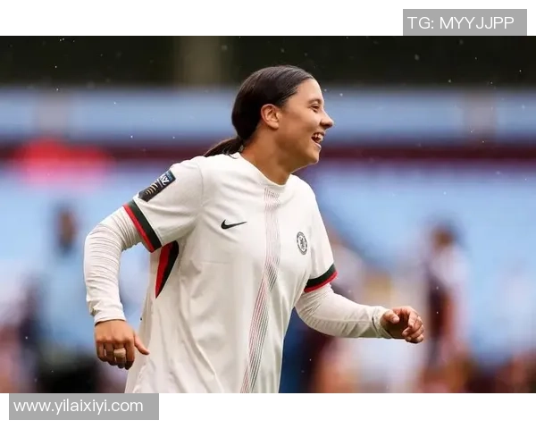 科尔女足球星突破界限 助力球队创历史 展现全能实力引领未来发展